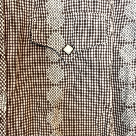 Wrangler Brown and White Plaid Western Style Collared Dress Shirt - Picture 3 of 11